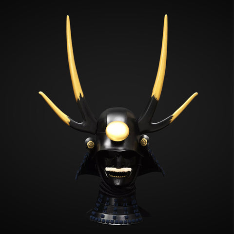 Antlers helmet samurai armor, inspired by Oda Nobunaga’s battlefield legacy and feudal Japan.

