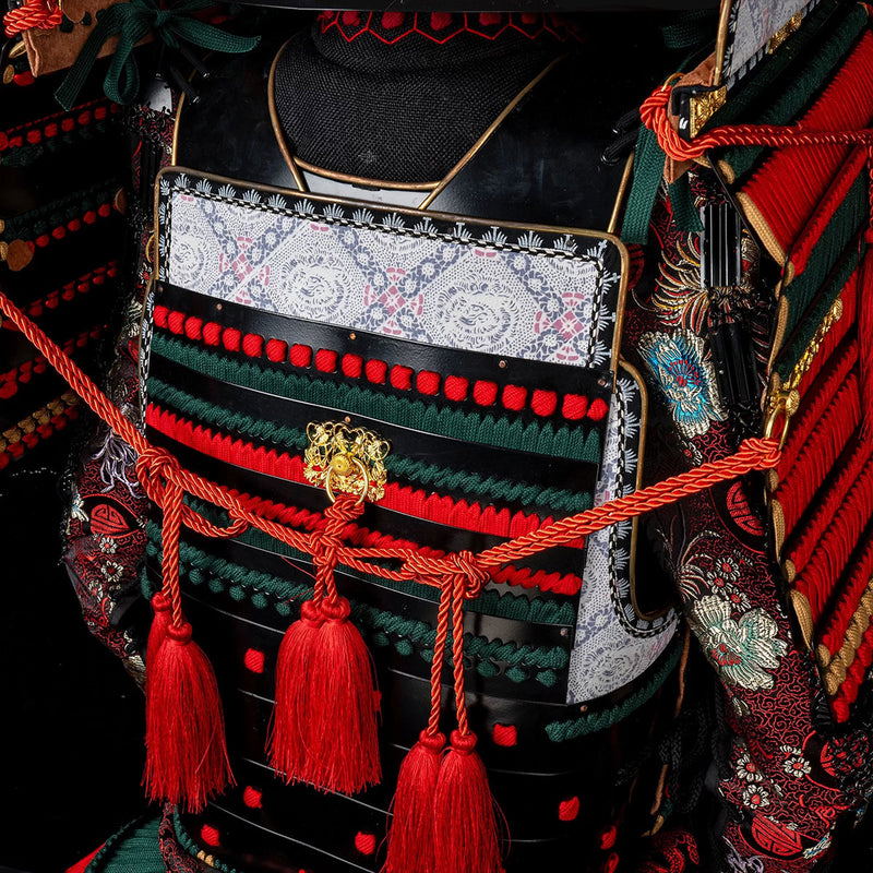 Handmade Oda Clan Red & Black Samurai Armor, Life-Size Yoroi with Helm 