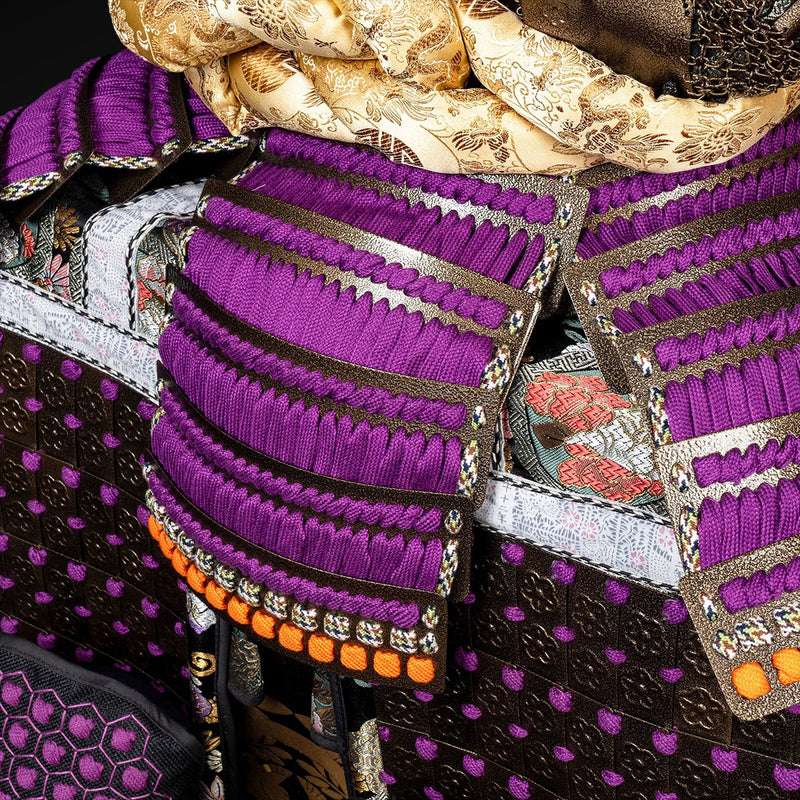 Handmade Life-Size Yoroi,Oda Clan Kachi Brown & Purple Samurai Armor 