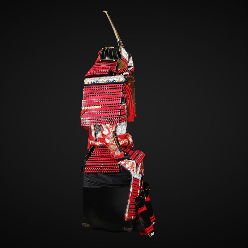 Handmade Life-Size Minamoto no Yoshitsune Samurai Armor, Yoroi with He 
