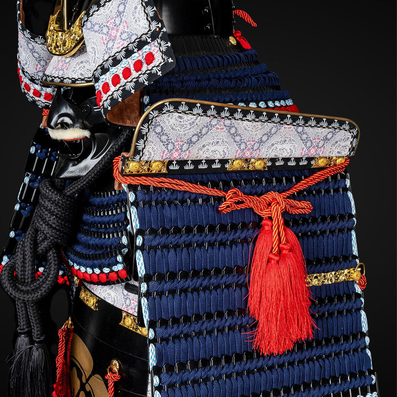 Handmade Life-Size Yoroi, Oda Clan Kachi Blue & Black Samurai Armor ,  