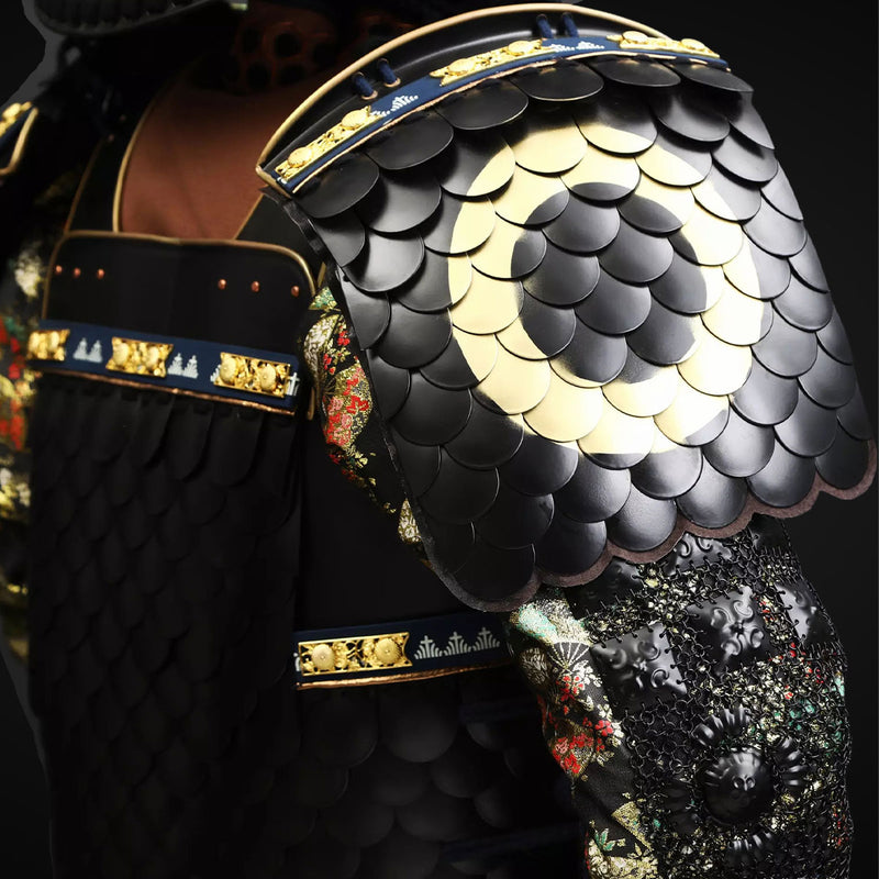 Handmade Life-Size Sanada Nobuyuki Clan Samurai Armor with Antlers 