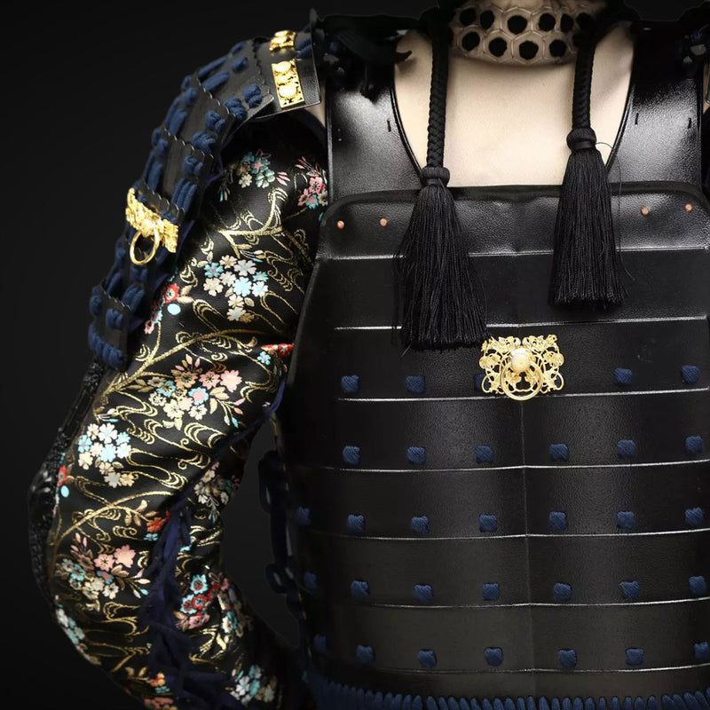 Handmade Life Size Yoroi,Oda Clan Black Samurai Armor with Antlers Hel 