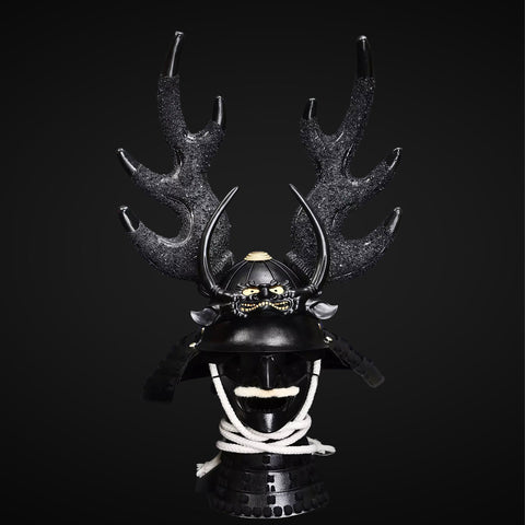 Life-size Yoroi set, a masterpiece for fans of armored gardens aesthetics.

