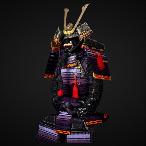 Life-Size Samurai Armor Modeled After Mandalorian Armorer Design


