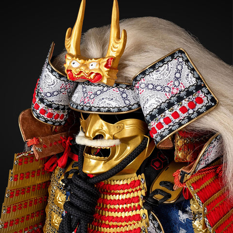 Shoulder armor design focused on mobility and protection, with angular detailing and reinforced layers to shield the upper body of the warrior in battle.

