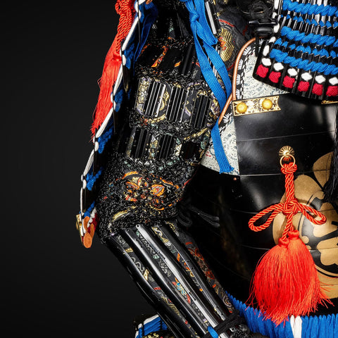 Traditional Samurai Armor Modeled After Blaidd Armor for Unique Aesthetic

