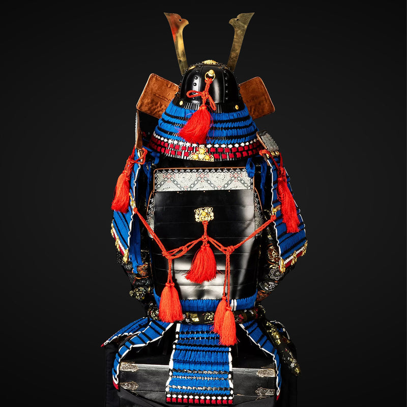 Handmade Life-Size Oda Clan Samurai Armor – Kachi Blue & Black Yoroi 