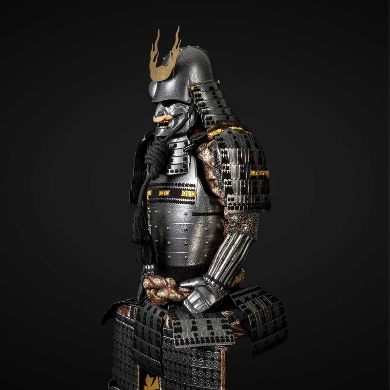 Handmade Life-Size Tokugawa Clan Samurai Armor – Authentic Japanese Yo 