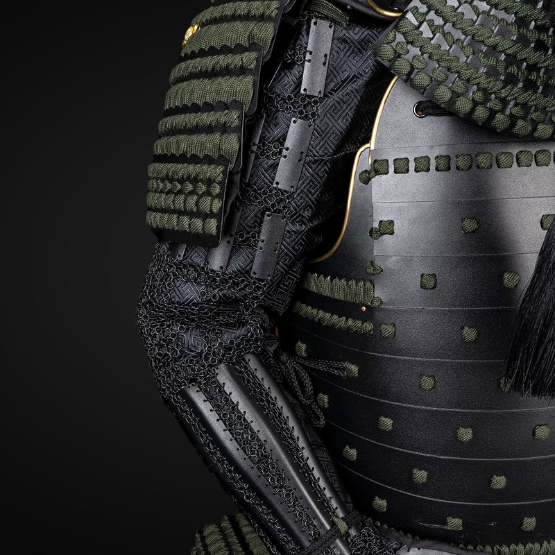 Handmade Life-Size Yoroi, Black Sanada Nobuyuki Samurai Armor Set 