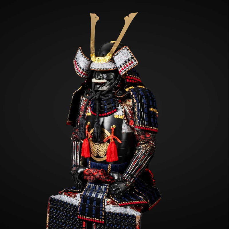 Handmade Life-Size Oda Clan Kachi Samurai Armor – Authentic Japanese Y 