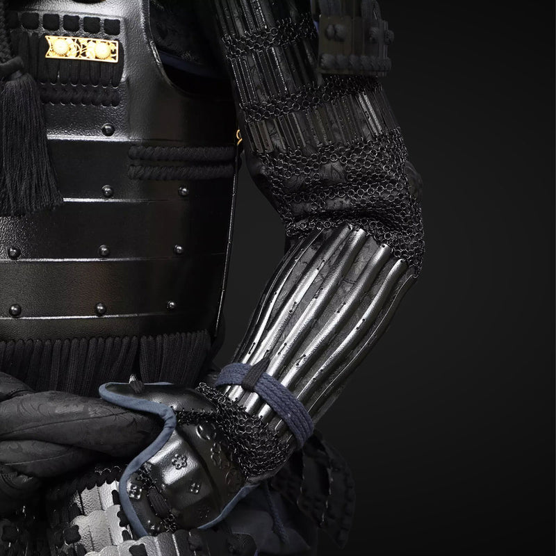 Handmade Life Size Yoroi,Tokugawa Clan Black Samurai Armor Set with He 
