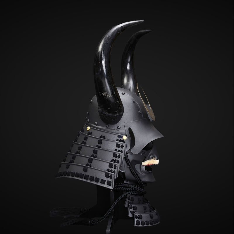 Handmade Black Samurai Armor with Bull Antlers Life Size Yoroi,Japanes 