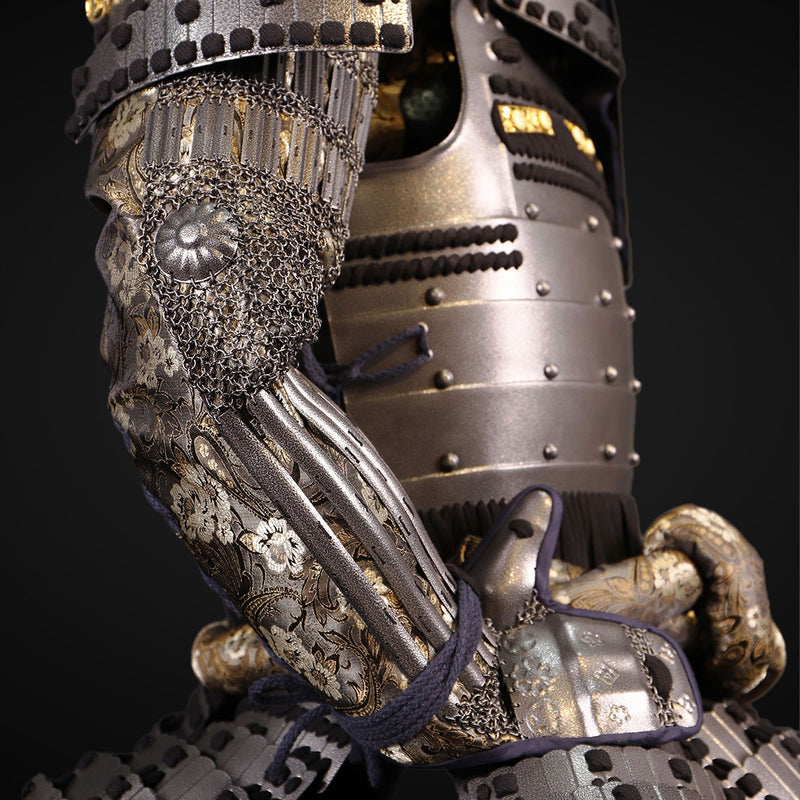 Handmade Life-Size Yoroi Masamune Date Samurai Armor with Crescent Hel 