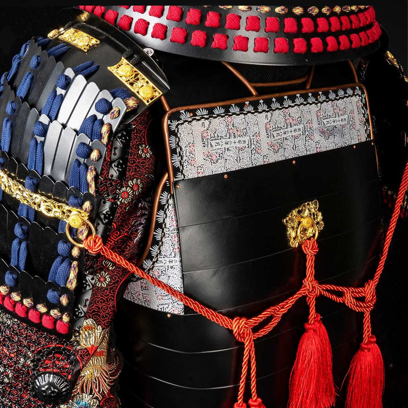 Handmade Life-Size Oda Clan Kachi Samurai Armor – Authentic Japanese Y 