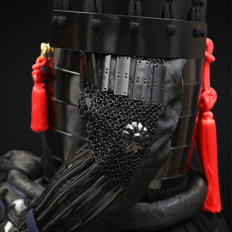 Handmade Life-Size Yoroi Oda Clan Samurai Armor with Black Kachi Helme 