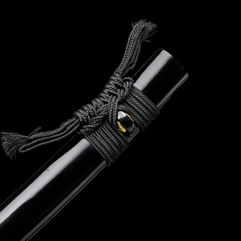 Black gloss lacquered saya with a sleek and refined finish

