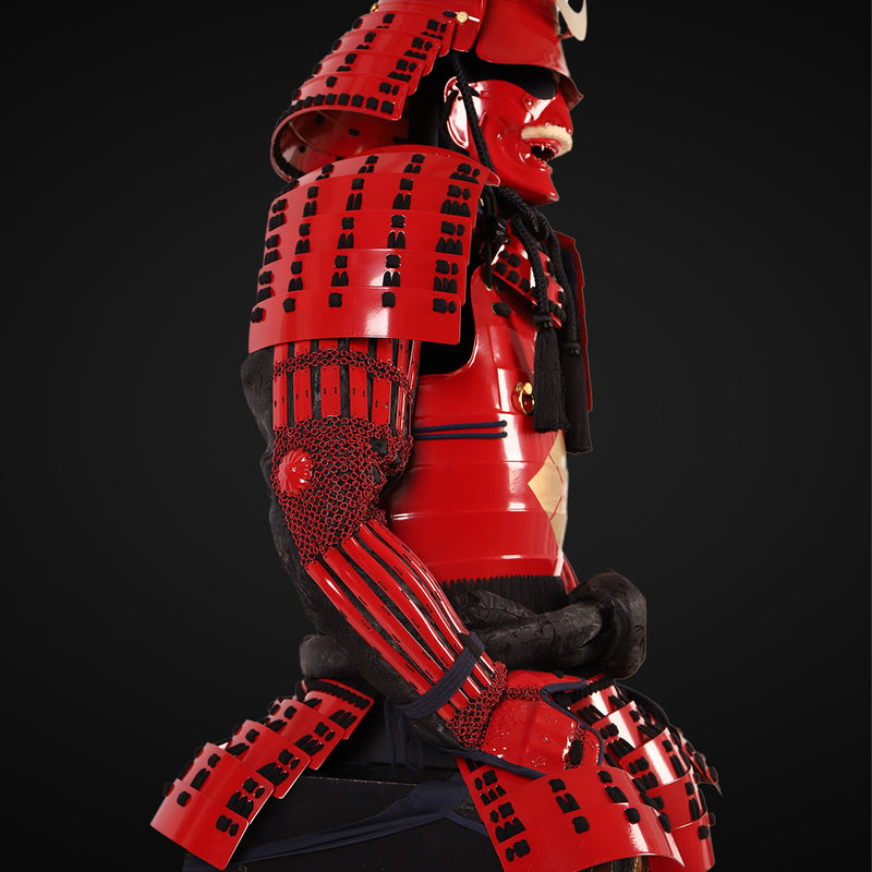 Handgemachte Yoroi des Takeda-Clans in Lebensgröße, japanische Samurai 