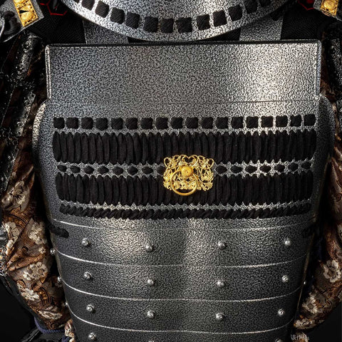 Handmade Life-Size Tokugawa Clan Samurai Armor – Authentic Japanese Yoroi