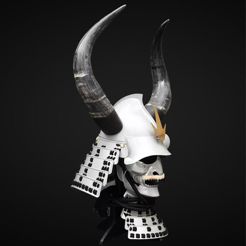 Life-size samurai armor with helmet, a tribute to heavily armored military vehicles in history.

