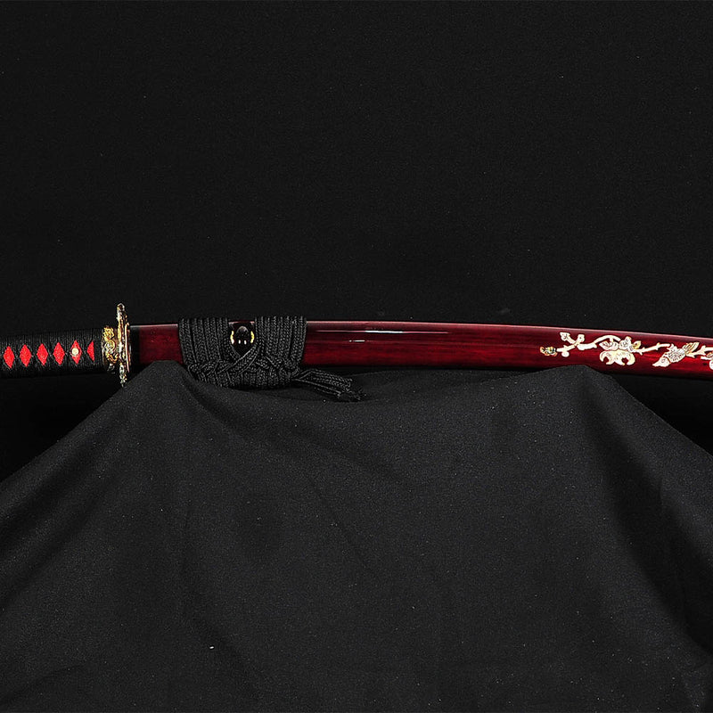 Handgeschmiedetes japanisches Samurai-Schwert aus Ton gehärtetes Katana mit Kozuka-Muschel-Saya - COOLKATANA 