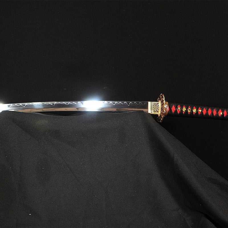 Handgeschmiedetes japanisches Samurai-Schwert aus Ton gehärtetes Katana mit Kozuka-Muschel-Saya - COOLKATANA 