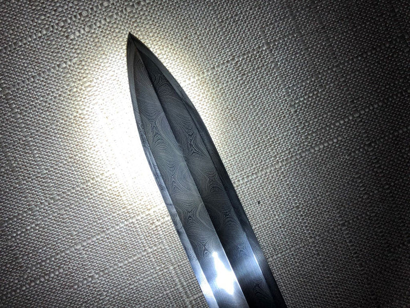 The gentleman Sword, the sword of proud snow, the sword of iron ice, b 
