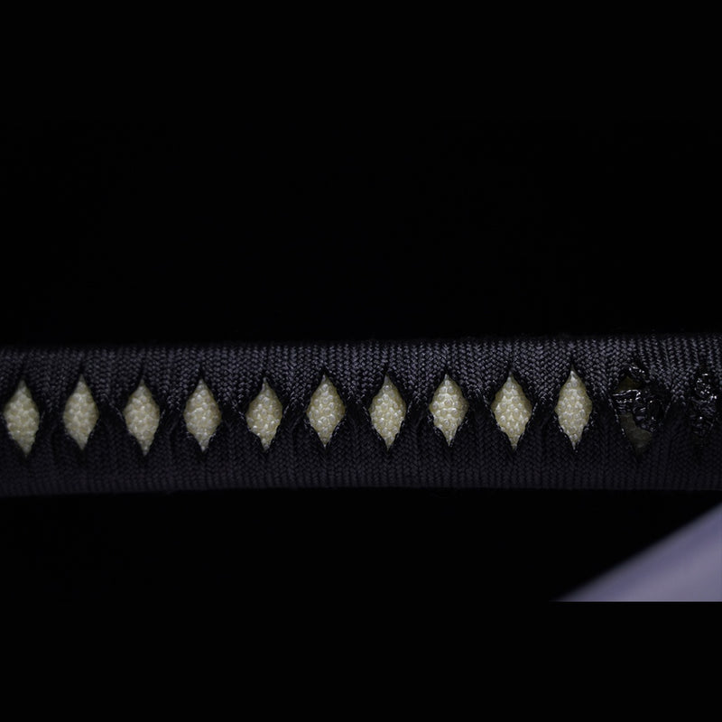Handgeschmiedetes japanisches Samurai-Schwert Hohe Härte Hohe Zähigkeit Werkzeugstahl Vakuum+kryogen - COOLKATANA 