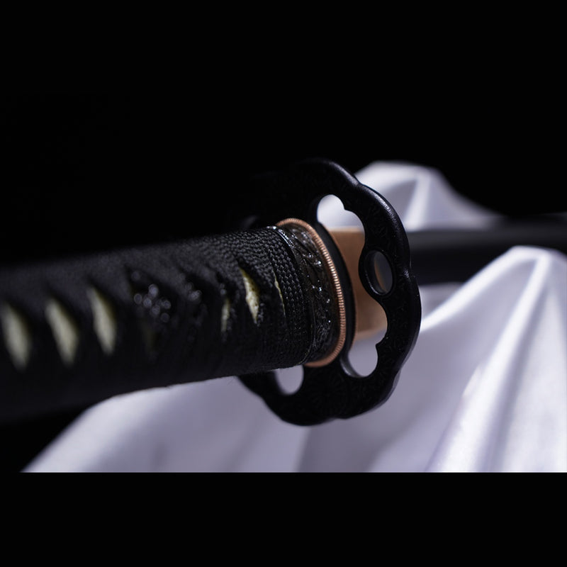 Handgeschmiedetes japanisches Samurai-Schwert Hohe Härte Hohe Zähigkeit Werkzeugstahl Vakuum+kryogen - COOLKATANA 