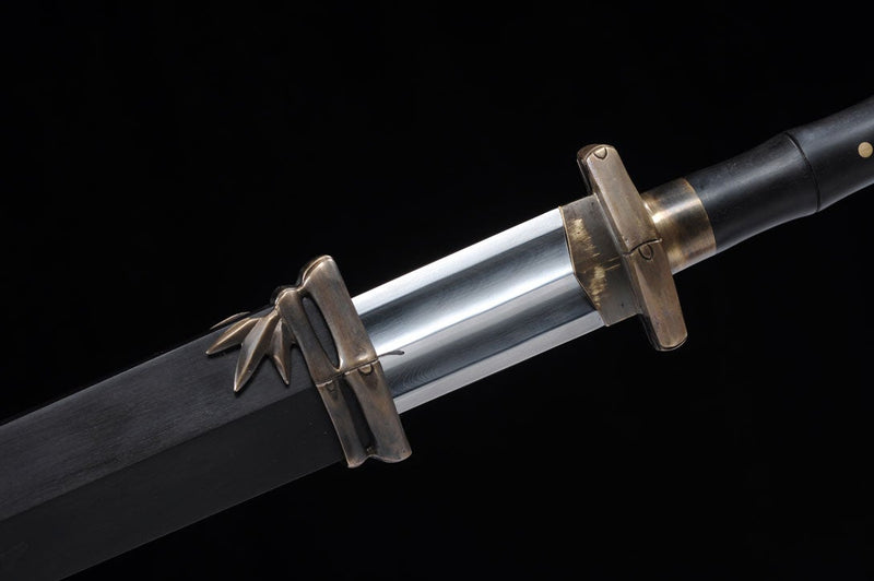 The gentleman Sword, the sword of proud snow, the sword of iron ice, b 