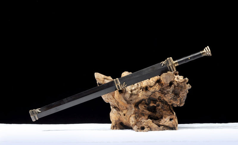 The gentleman Sword, the sword of proud snow, the sword of iron ice, b 