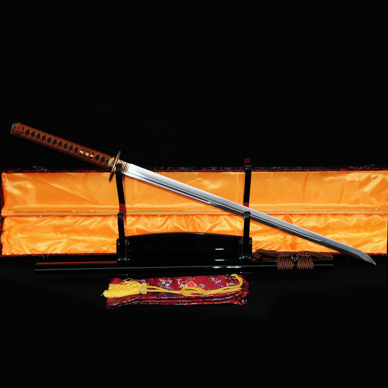 Handgeschmiedetes japanisches O-Kissaki-Ninja-Schwert Chokuto 1095 Kohlenstoffstahl, Kupfer-Tsuba, schwarze Saya 