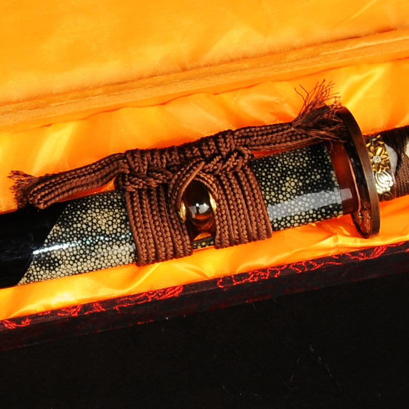 Handgeschmiedetes japanisches Wakizashi-Schwert 1095 Kohlenstoffstahl Ton gehärtete Rochenhaut Saya Kupfer Tsuba - COOLKATANA 