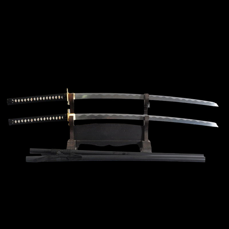 Handgeschmiedete Marvel Deadpool Doppelschwerter Nachbildung Gefalteter Stahl Messing Tsuba Mit Rückengeschirr - COOLKATANA 