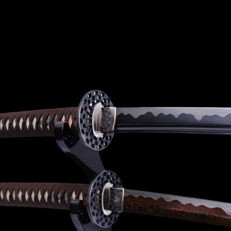 Handgeschmiedetes japanisches Samurai-Katana-Schwert 1095 Kohlenstoffstahl Schwarze Klinge Legierung Tsuba - COOLKATANA 