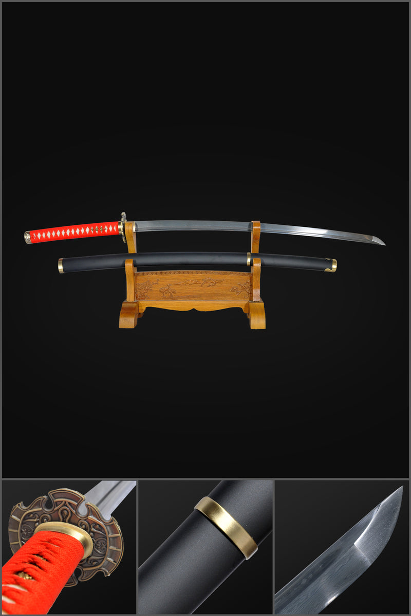 Handgeschmiedetes Drachenschwert, Ryu Hayabusas Katana in Ninja Gaiden &amp; Dead Or Alive, kampfbereit 