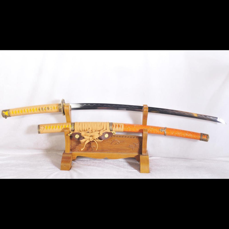 Handgeschmiedetes Tachi-Schwert Japanisches Samurai-Schwert Sanmai 1095 Kohlenstoffstahl + Gefalteter Stahl Clay Tempered - COOLKATANA 